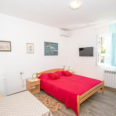 Guest House Ab Adria Home Rovinj Exterior photo